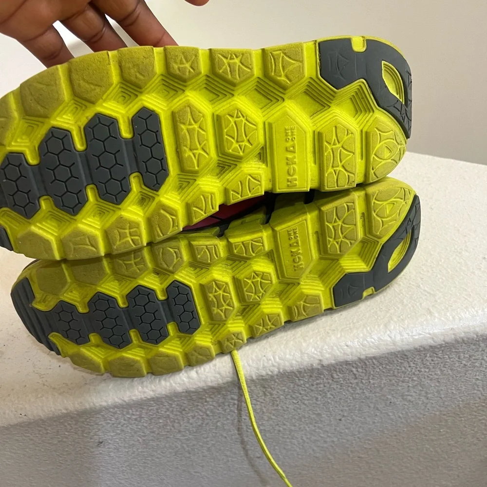 Hoka One‎ One Red Yellow Black Womens Running Shoe Size 10.5 - Picture 10 of 12